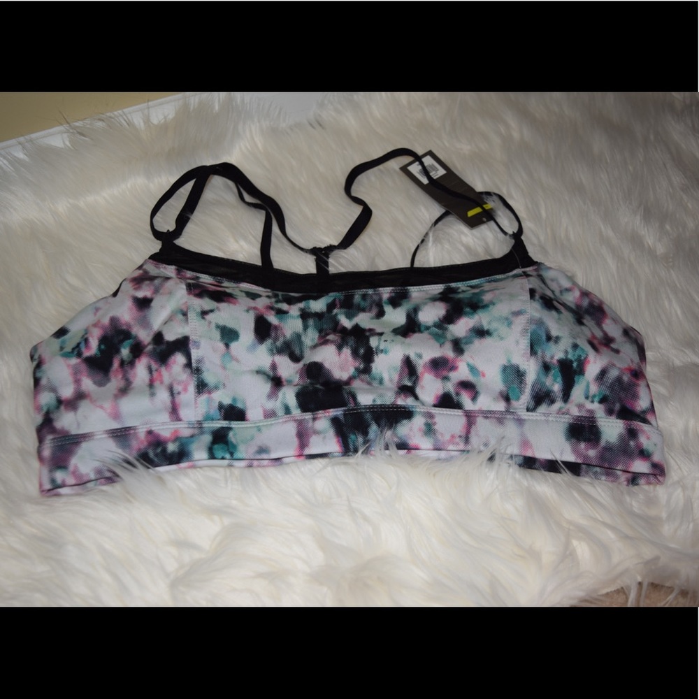 BRAND NEW OLD NAVY SPORTS BRA